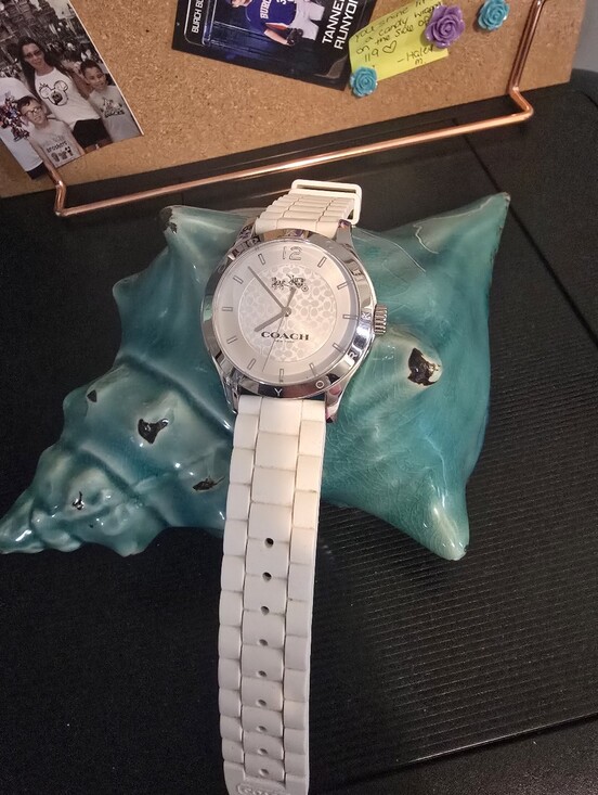 Coach Jewelry - Coach White Silicone Strap Womens 10+ Years Old Large Face